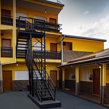 Hotel Nixon Proximo, Rodoviaria, Prefeitura E A Matriz Central Itaí المظهر الخارجي الصورة