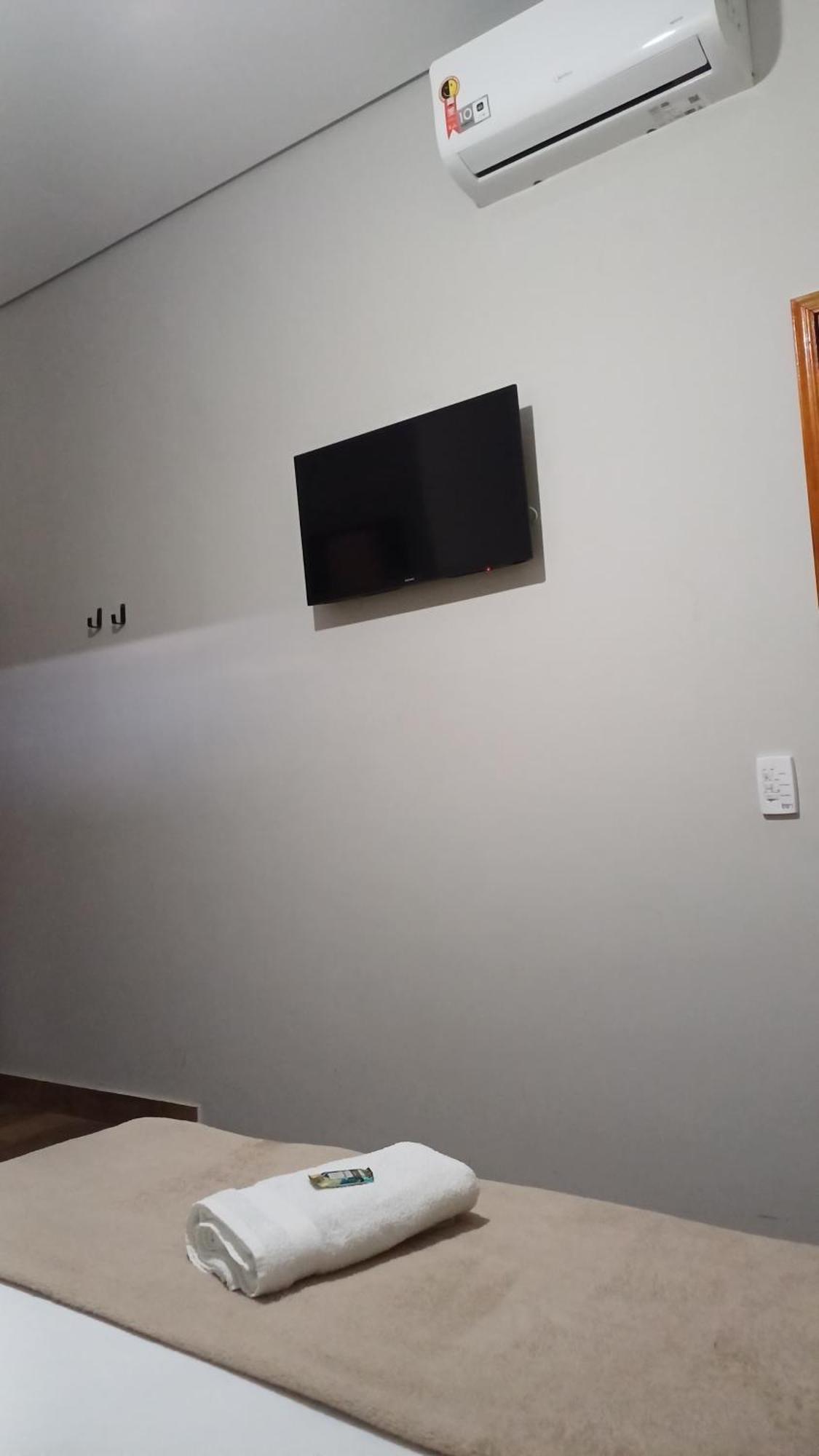 Hotel Nixon Proximo, Rodoviaria, Prefeitura E A Matriz Central Itaí المظهر الخارجي الصورة